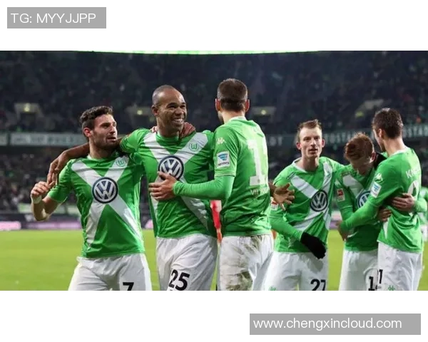 门兴与沙尔克激战在即3月4日德甲焦点战前瞻分析 门兴与沙尔克激战在即3月4日德甲焦点战前瞻分析