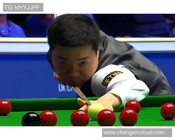 英锦赛克劳利对阵朴茨茅斯精彩直播全程回顾与分析